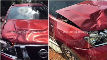 ഓടിക്കൊണ്ടിരിക്കുന്ന കാറിന് നേരെ കാട്ടുപോത്തിന്റെ ആക്രമണം; കാര് യാത്രക്കാര് അത്ഭുതകരമായി രക്ഷപ്പെട്ടു