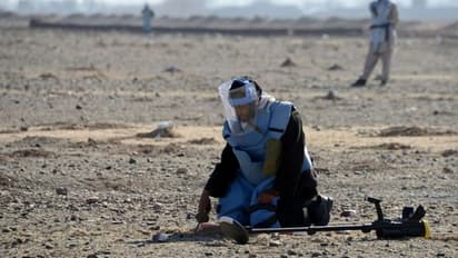 കളിക്കുന്നതിനിടെ കാലിൽ തടഞ്ഞത് കുഴിബോംബ്, പൊട്ടിത്തെറിച്ച് കൊല്ലപ്പെട്ടത് 9 കുട്ടികൾ