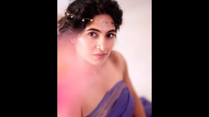 ಬ್ಲೌಸಿಲ್ಲದೇ ನೇರಳೆ ಸೀರೆ ಉಟ್ಟು ಅಪ್ಸರೆಯಂತೆ ಕಂಗೊಳಿಸಿದ ಖುಷಿ ರವಿ… ಕಾಮೆಂಟ್ ಆಫ್ ಮಾಡಿದ್ದೇಕೆ? 