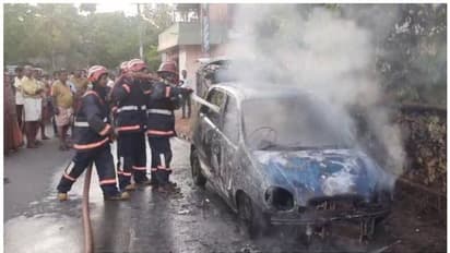 സഹോദരിയുമായി ആശുപത്രിയില്‍ പോകുന്നതിനിടെ കാറിന് തീപിടിച്ചു; ഒഴിവായത് വന്‍ദുരന്തം, സംഭവം തൃശ്ശൂരില്‍