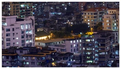 'അഞ്ച് കോടിയൊന്നും ഒരു വില അല്ലാതായി': ഫ്ലാറ്റ് വാങ്ങാന്‍ നോക്കിയ അനുഭവം പങ്കുവച്ച യുവാവിന്‍റെ കുറിപ്പ് വൈറൽ