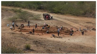 ഗുജറാത്തിലെ കച്ചില് 5,200 വര്ഷം പഴക്കമുള്ള ഹാരപ്പന് സംസ്കാരാവശിഷ്ടം; മലയാളി ഗവേഷക സംഘത്തിന്റെ കണ്ടെത്തൽ