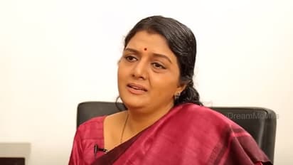 భాను ప్రియా తల్లికి ఇష్టమైన తెలుగు హీరో ఎవరో తెలుసా? క్లాస్ మేట్ లాగా అంటూ ట్విస్ట్ !