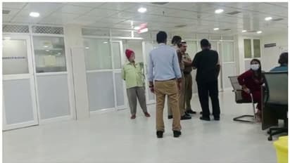 കാട്ടാക്കടയിൽ ഡിവൈഎഫ്ഐ പ്രവർത്തകരായ 2 പേർക്ക് കുത്തേറ്റു; പ്രതി പിടിയില്