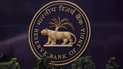 RBI : கோவையின் பிரபல நிதி நிறுவனம்.. உரிமத்தை ரத்து செய்து RBI அதிரடி.. என்ன நடந்தது? முழு விவரம்!
