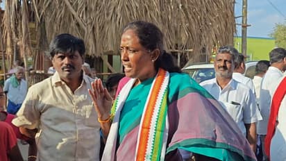 வேலை தரேனு சொன்னீங்களே என்னாச்சி? ஜோதிமணியை கேள்விகளால் வறுத்தெடுத்த இளைஞர்