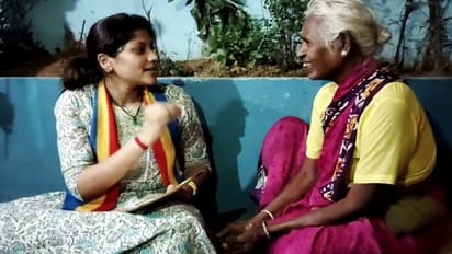 தருமபுரியில் தாய் சௌமியா அன்புமணிக்கு வாக்கு சேகரித்த மகள் சங்கமித்ரா!