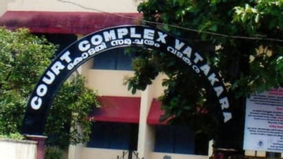 ഗൃഹപ്രവേശന ദിവസത്തെ വാടക കേസ് 'കോടതി കയറി'; ഒന്നര ലക്ഷം രൂപ നല്കാന് വിധിച്ച് കോടതി