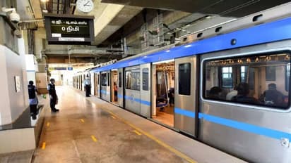 Chennai Metro : தொழில்நுட்பக் கோளாறு.. ஆன்லைன் மூலம் டிக்கெட் பெற முடியாது - CMRL முக்கிய அறிவிப்பு!