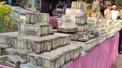 Raid : மக்களவை தேர்தலுக்கு முன்னதாக நடந்த அதிரடி ரெய்டு - ஐந்து கோடி பணம்.. 106 கிலோ நகைகள் சிக்கியது எப்படி?