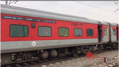 യശ്വന്ത്പൂർ-കണ്ണൂർ എക്സ്പ്രസിൽ വൻ കവർച്ച, ഇരുപതോളം യാത്രക്കാരുടെ ഐഫോണുകളും പണവുമടക്കം നഷ്ടപ്പെട്ടു