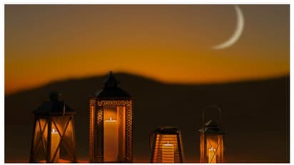 ചെറിയ പെരുന്നാൾ നിറവിൽ വിവിധ ഗൾഫ് രാജ്യങ്ങൾ, നാടെങ്ങും പ്രാര്ത്ഥനയും ആഘോഷങ്ങളും; ഒമാനിൽ ഈദുൽ ഫിത്ര് നാളെ