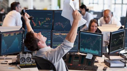 പണം വാരി ഇന്ത്യാക്കാർ, തിരിഞ്ഞുനോക്കാതെ കുതിച്ച് മുന്നോട്ട് ഓഹരികൾ; പുതിയ ഉയരത്തിൽ സെൻസെക്സും നിഫ്റ്റിയും