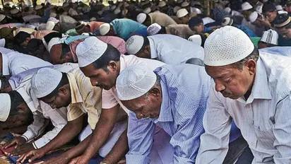 Crescent moon marks Eid-ul-Fitr as millions across India celebrate the festival