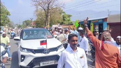 இரட்டை இலைக்கு வாக்கு சேகரித்த இளைஞர்கள்; கைகொடுத்து ஊக்கப்படுத்திய ஆ.ராசா