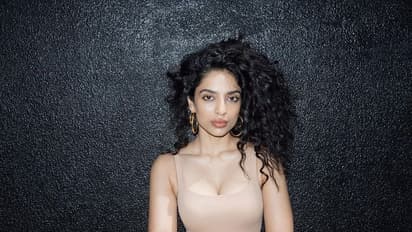 శోభితా ధూళిపాల లేటెస్ట్ లుక్.. మైండ్ బ్లాక్ చేస్తున్న నాగచైతన్య రూమర్డ్ గర్ల్ ఫ్రెండ్!