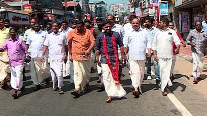 വോട്ടിങ് മെഷീനിൽ ഇടത് സ്ഥാനാര്ത്ഥിയുടെ പേര് തെറ്റിച്ച് രേഖപ്പെടുത്തി; പേര് തിരുത്താൻ ആവശ്യപ്പെട്ട് എൽഡിഎഫ്