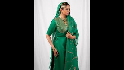 ಮುಸ್ಲಿಂ ಹುಡುಗಿ ರೀತಿ ಫೋಟೋಶೂಟ್ ಮಾಡಿಸಿ 'ಈದ್ ಮುಬಾರಕ್' ಎಂದ ನಟಿ ಪ್ರಿಯಾಮಣಿ!