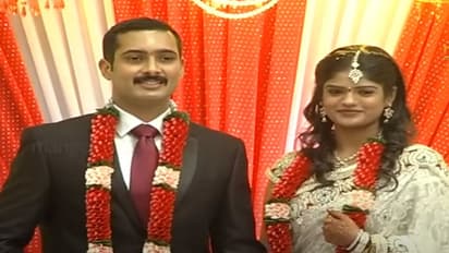 ఉదయ్ కిరణ్ వెడ్డింగ్ రిసెప్షన్కి ఏ ఏ స్టార్స్ వచ్చారో తెలుసా?..వాళ్లు మిస్సింగ్.. రేర్ ఫోటోలు వైరల్