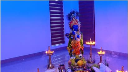 വിഷുവിനെ വരവേറ്റ് മലയാളികള്; കണിയും കൈനീട്ടവുമായി ആഘോഷം, ഗുരുവായൂരിൽ വൻ ഭക്തജന തിരക്ക്