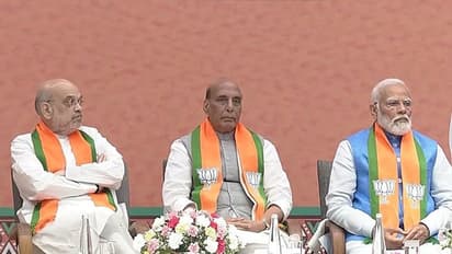 ಸಂಕಲ್ಪ ಪತ್ರ ಹೆಸರಿನಲ್ಲಿ ಲೋಕ ಚುನಾವಣೆಗೆ ಪ್ರಣಾಳಿಕೆ ಬಿಡುಗೊಳಿಸಿದ ಬಿಜೆಪಿ