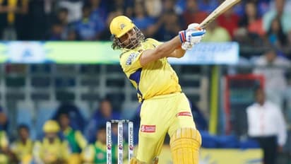 ధోని సిక్స‌ర్ల సునామీ..  ఉన్నంత సేపు దుమ్మురేపాడు ! ఏం ఆట బాసు అదిరిపోయింది 