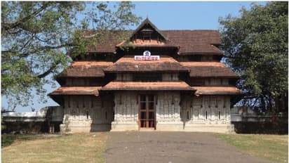 തൃശൂരില്‍ 4 ദിവസം കര്‍ശനനിയന്ത്രണങ്ങള്‍, വിസിലുകള്‍ക്കും നിരോധനം; പ്രത്യേക ഉത്തരവിലെ പ്രധാന നിര്‍ദേശങ്ങള്‍