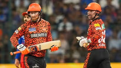 RCB vs SRH Highlights : మాములుగా కొట్ట‌లేదు భ‌య్యా.. హైద‌రాబాద్ మాస్ హిట్టింగ్.. పోరాడి ఓడిన బెంగ‌ళూరు 
