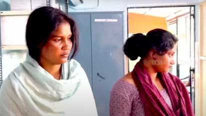 തിരക്ക് മുതലാക്കി, ക്ഷേത്രത്തിലെ ഉത്സവത്തിനിടെ മാല മോഷണം; രണ്ട് സ്ത്രീകൾ അറസ്റ്റിൽ