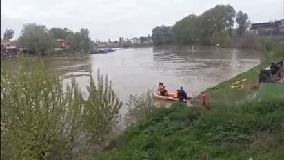 Boat ferrying children capsizes in Srinagar's Jhelum River, several casualties reported