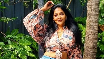 பாக்கியலட்சுமி சீரியலில் இருந்து திடீரென விலகும் ரேஷ்மா? இதுதான் காரணமா?