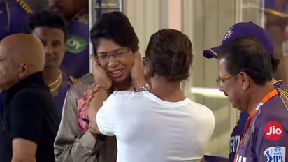 IPL 2024: Shah Rukh Khan's memorable encounter with Jhulan Goswami in the KKR vs RR showdown (WATCH)