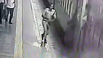 'നന്ദി ഓഫീസർ, ഒരുപാട് നന്ദി, ഒരു മിനിറ്റ് വൈകിയിരുന്നെങ്കിൽ എന്തും സംഭവിച്ചേനെ'; നടുക്കുന്ന സിസിടിവി ദൃശ്യം