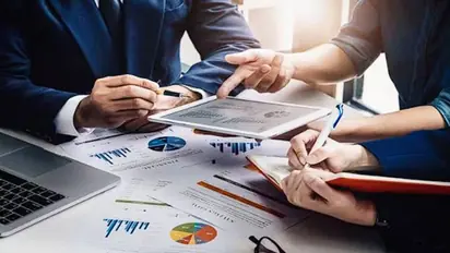 Confused about Choosing the Right Mutual Fund Here is a Simple Way to Decide