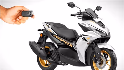 ஸ்மார்ட் கீ வசதியுடன் யமஹா ஏரோக்ஸ் 155 S புதிய வேரியண்ட் அறிமுகம்! அறிமுக விலை ரூ.1.5 லட்சம்!