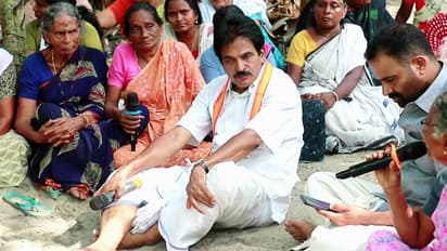 ആലപ്പുഴയിൽ സാധാരണക്കാരുടെ പരാതികൾ കേട്ട് കെ.സി വേണു​ഗോപാൽ