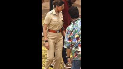 ಗರ್ಭಿಣಿಯಾದ್ರೂ ಪೊಲೀಸ್ ಅಧಿಕಾರಿಯಾಗಿ ದೀಪಿಕಾ! ಶೂಟಿಂಗ್ಗೆ ಬಂದ ನಟಿ ಕಂಡು ಆತಂಕದಲ್ಲಿ ಫ್ಯಾನ್ಸ್