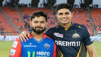 டேவிட் வார்னரை கழற்றிவிட்ட டெல்லி கேபிடல்ஸ் – டாஸ் வென்று பவுலிங்!