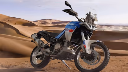 Aprilia : இந்திய சந்தையில் புது பைக்.. அறிமுகமான Aprilia Tuareg 600 - விலை மற்றும் சிறப்பு அம்சங்கள் இதோ!