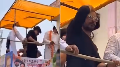 Maharashtra: Congress candidate campaigning with 'duplicate' Shah Rukh Khan leaves internet in splits (WATCH)