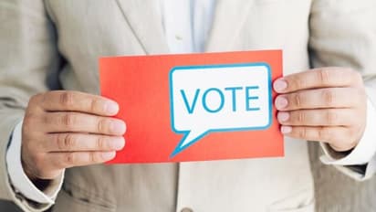 Lok Sabha Election 2024: आपको नहीं पता अपने क्षेत्र का कैंडिडेट तो आजमाएं ये ट्रिक, तुरंत मिलेगी जानकारी