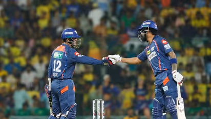 ಐಪಿಎಲ್‌ನಲ್ಲಿ ಕ್ರಿಸ್ ಗೇಲ್‌ ಅಪರೂಪದ ದಾಖಲೆ ಮುರಿದ ಎಂ ಎಸ್ ಧೋನಿ..!