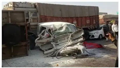 വിവാഹസംഘം സഞ്ചരിച്ച വാനിൽ അമിതവേഗതയിലെത്തിയ ട്രക്ക് ഇടിച്ചുകയറി, 9 മരണം