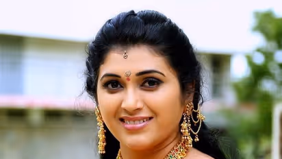 విషాదం.. 'త్రినయిని' సీరియల్ నటి దుర్మరణం