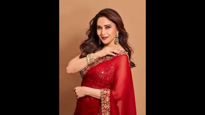 ಪೊರ್ಶೆ, ಬೆಂಜ್ ಬಳಿಕ ಮತ್ತೊಂದು ಲಕ್ಷುರಿ ಕಾರು ಖರೀದಿಸಿದ ಮಾದುರಿ ದೀಕ್ಷಿತ್,  ಇದರ ಬೆಲೆ ಎಷ್ಟು?