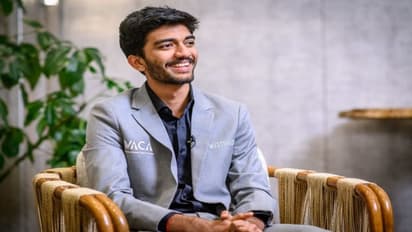 வயநாடு மக்களுக்கு ரூ.10 லட்சம் நிதியுதவி அளித்த இளம் கிராண்ட் செஸ் மாஸ்டர் டி குகேஷ்!