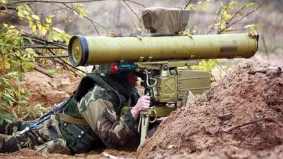 दुश्मनों के ड्रोन-लड़ाकू विमानों का काल बनेगा ये एयर डिफेंस सिस्टम, कंधों से लॉन्च कर सकेंगे सैनिक