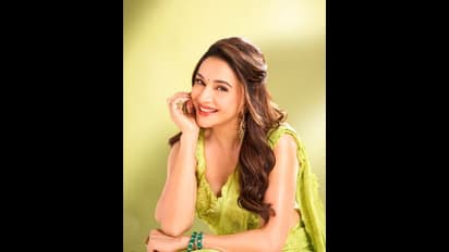 ನನ್ನನ್ನು ಮುಟ್ಟಬೇಡ; ರೇಪ್‌ ಸೀನ್‌ ಮಾಡಲು ಬಂದ ನಟನೆ ಮೇಲೆ ಕಿರುಚಿದ ನಟಿ ಮಾಧುರಿ ದೀಕ್ಷಿತ್