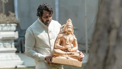 9ನೇ ಕ್ಲಾಸ್ ಹುಡುಗಿ ಮೇಲೆ ಚಿಗುರು ಮೀಸೆ ಹುಡುಗನ ಲವ್, ಇದು ಸ್ಯಾಂಡಲ್‌ವುಡ್ ಸ್ಟಾರ್ ನಟನ ರಿಯಲ್ ಪ್ರೇಮ ಕಥೆ!