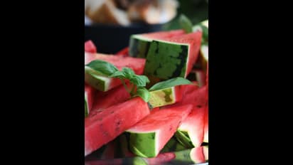 ಬೇಸಿಗೆಯಲ್ಲಿ ದೇಹ ತಂಪಾಗಿಡಲು ಈ ಹಣ್ಣು ಸೇವಿಸಿ